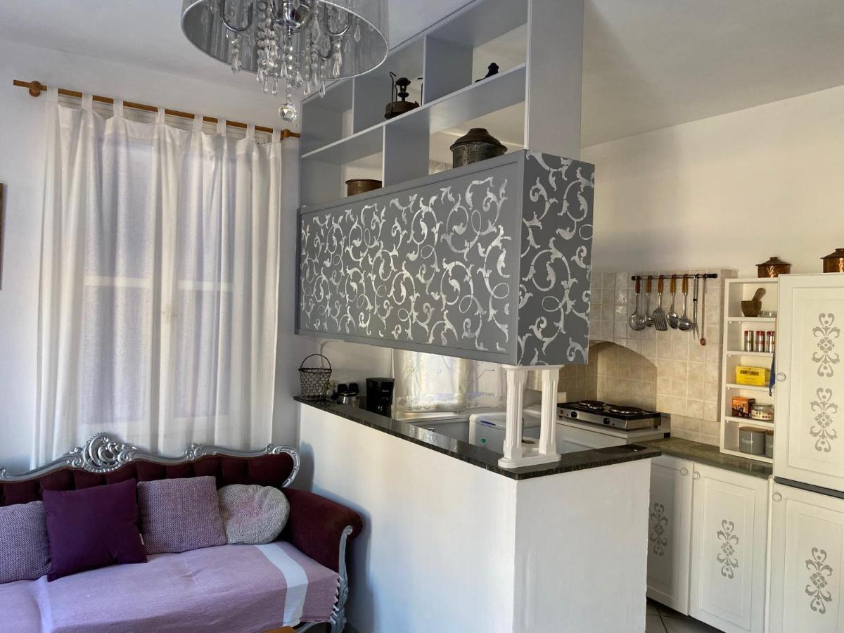 סימי The Bougainvillea House מראה חיצוני תמונה